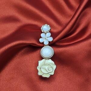 Ivory Garden Luxe Catch Clip