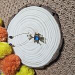 Emerald Grace Stone Invisible Chain Pendant