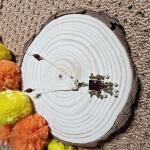 Emerald Grace Stone Invisible Chain Pendant