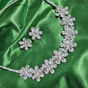 Floral Crystal Grace Necklace Set