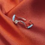 Elegant Wave Adjustable Ring – Minimal Sparkle Design